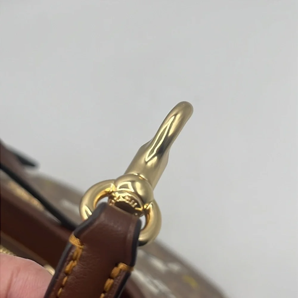 Coach peanuts mini